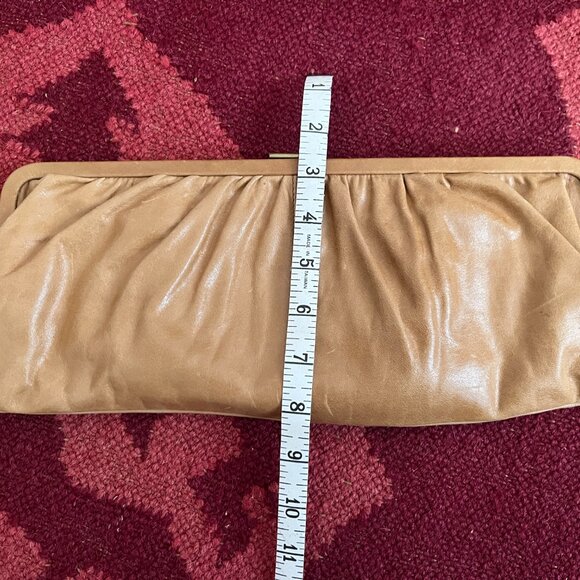 HOBO Clutch with optional handle - Picture 3 of 6